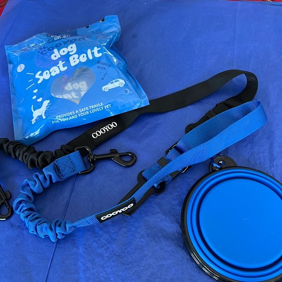 Dog seat belt by Cooyoo